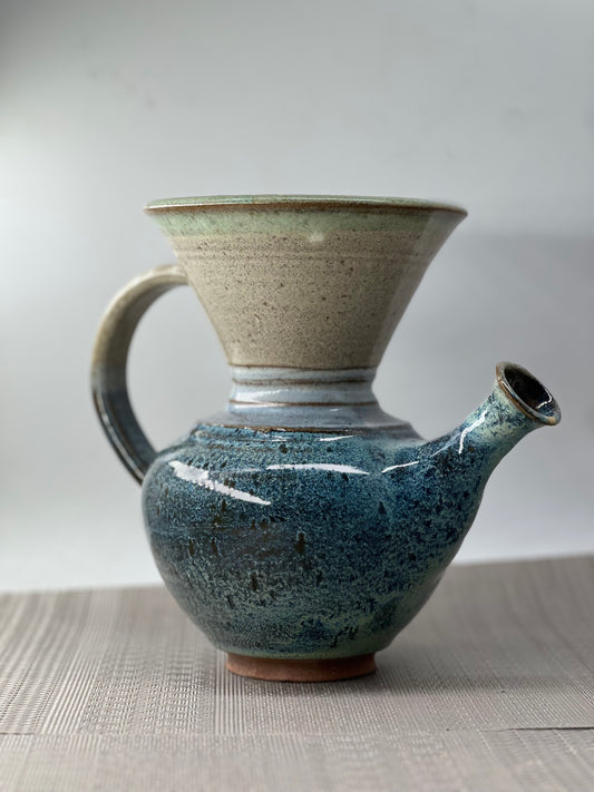 Vandola - Raining Brown