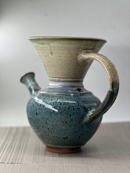 Vandola - Raining Brown