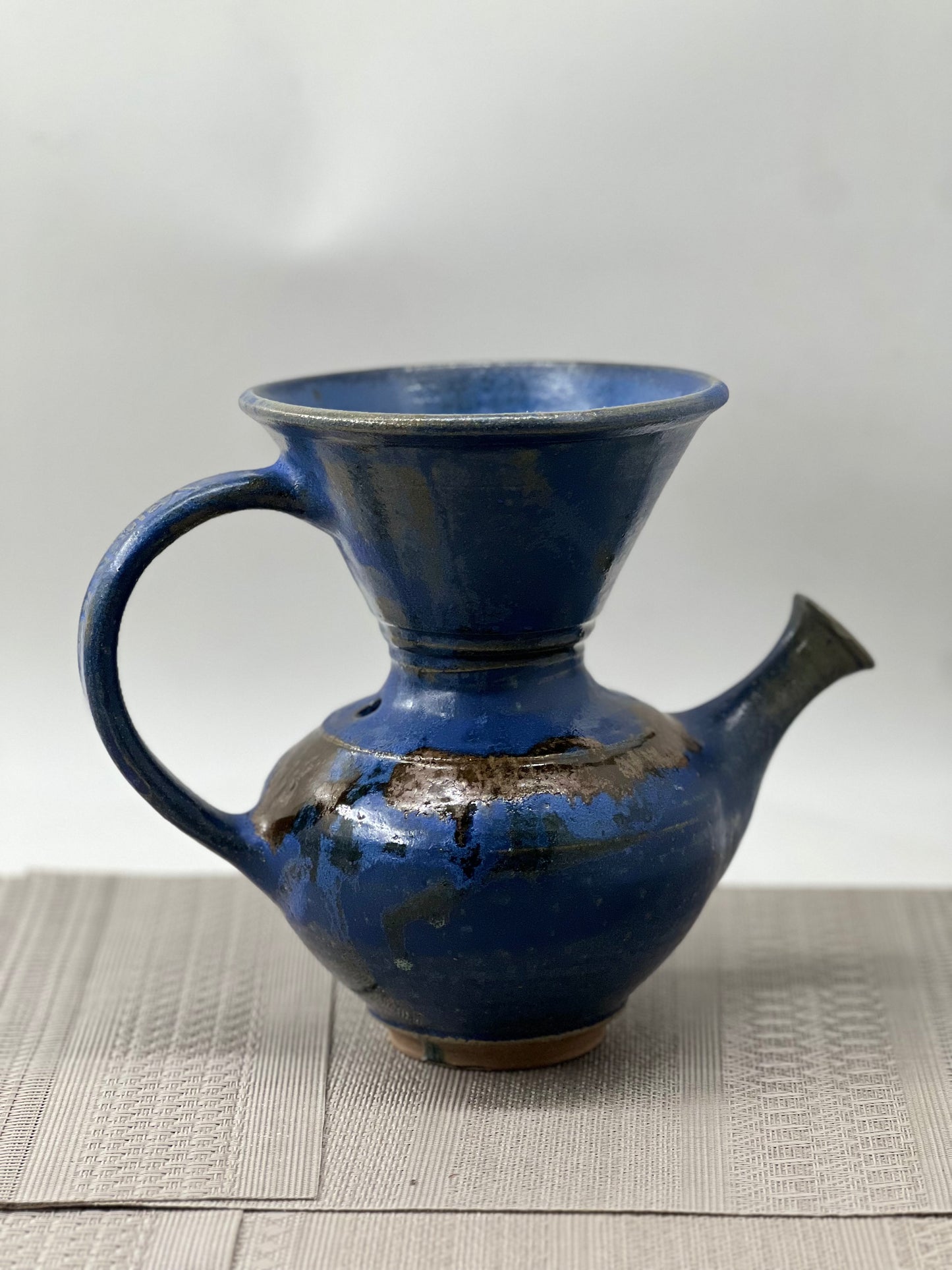 Vandola - Strong Blue
